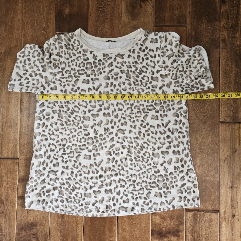 Jodifl leopard print top size L - Picture 6 of 15